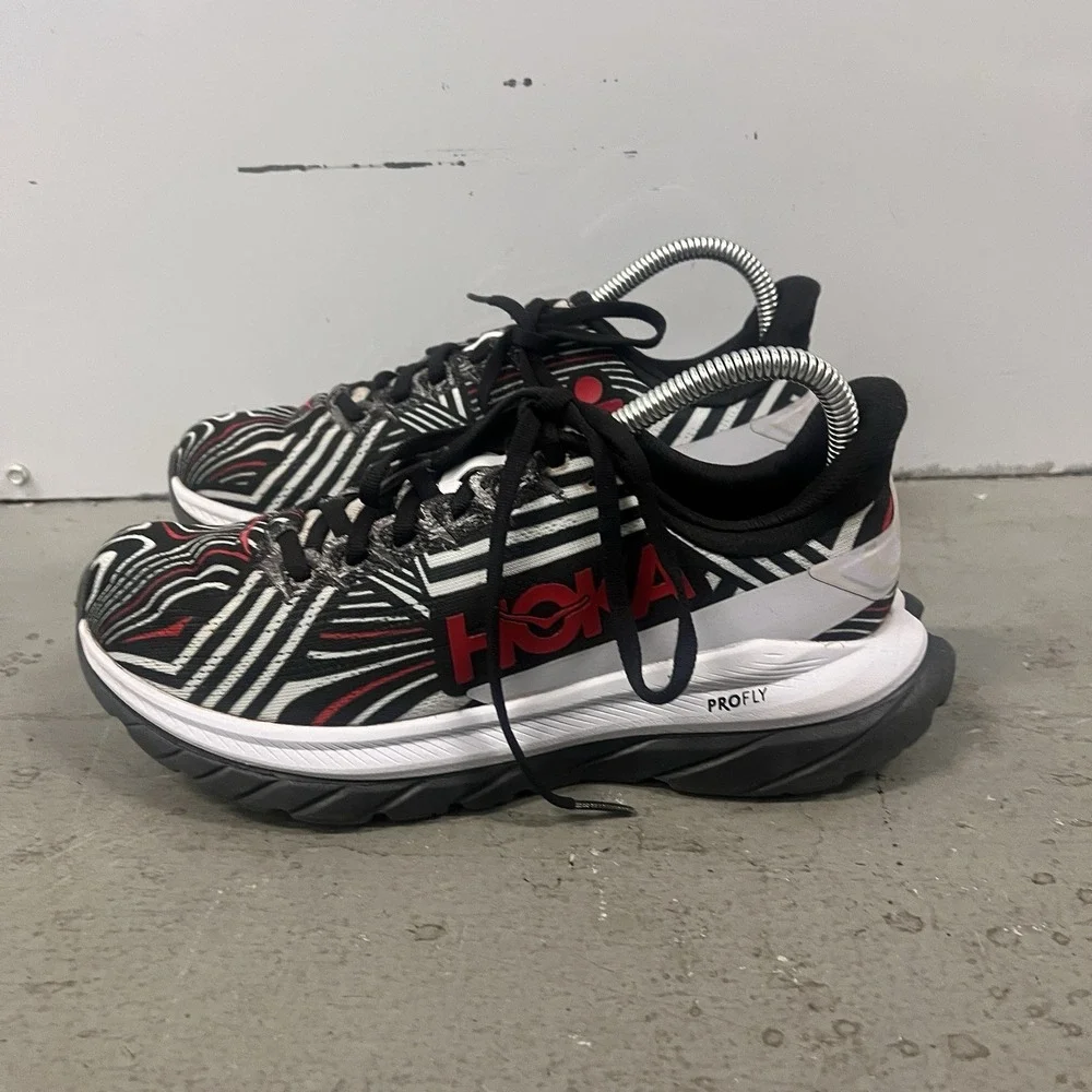 Hoka One One Mach 5 Running Shoes Black White Red Womens Size 7.5 B Marathon - Picture 3 of 9
